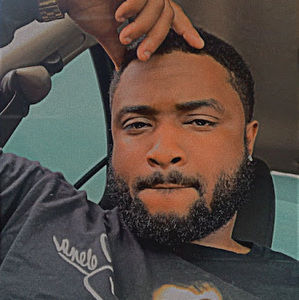 Meet your Posher, Ashton